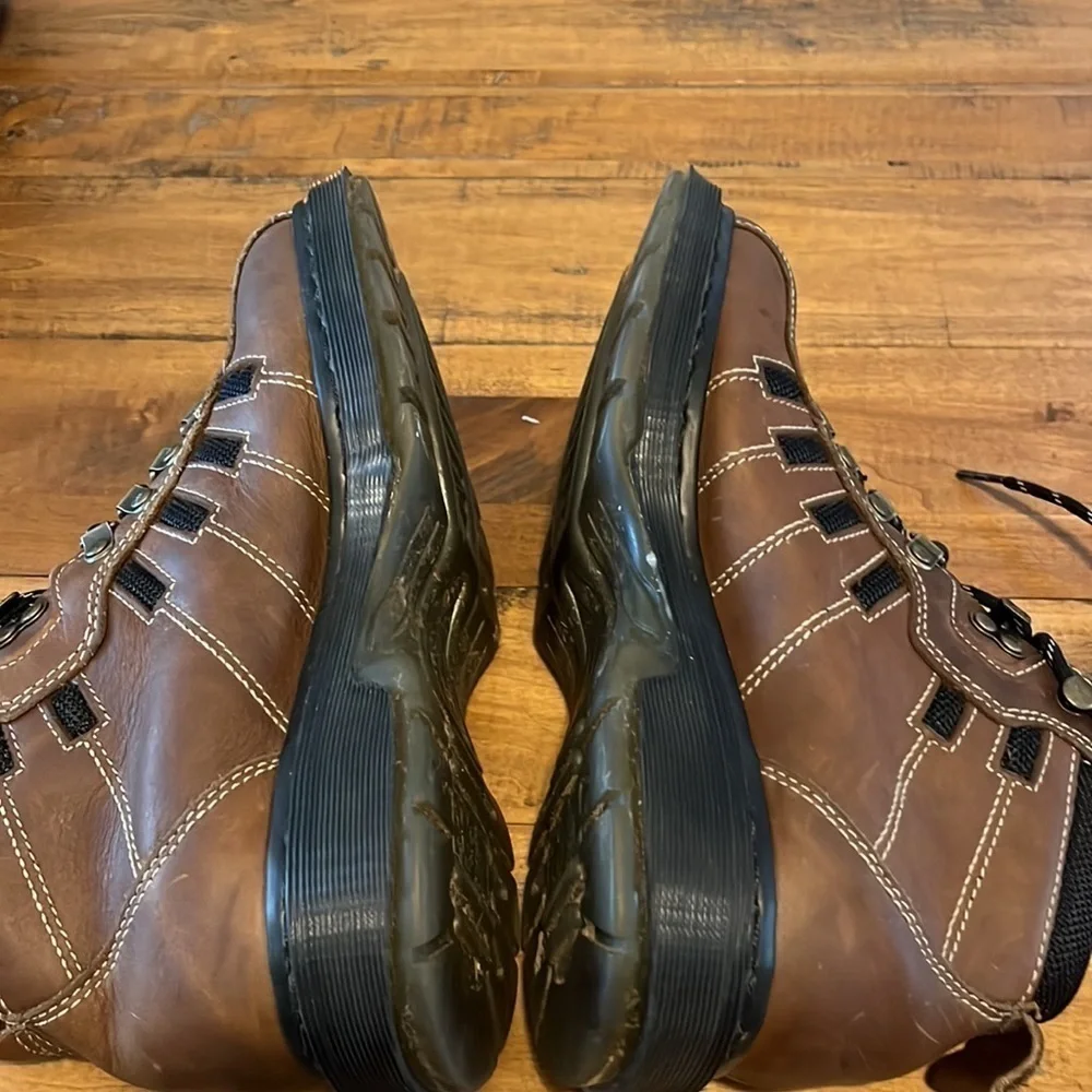 DR Martens Vintage boots